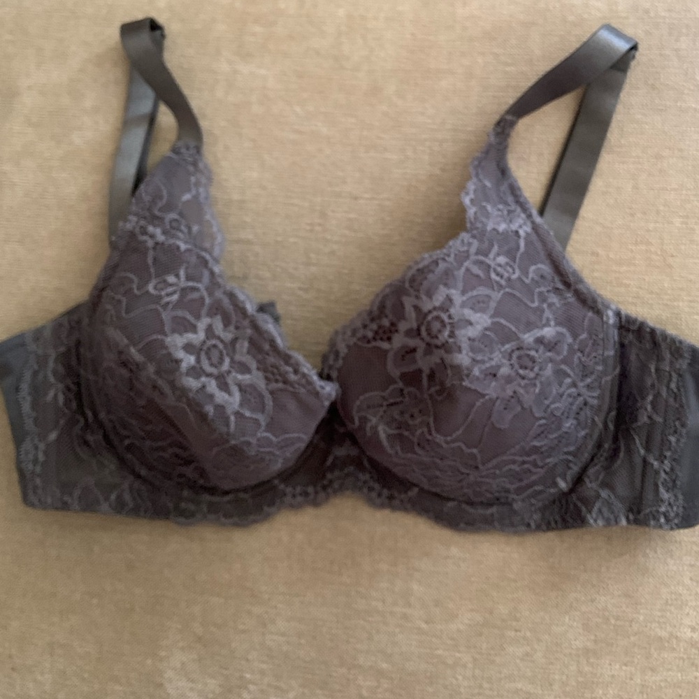 Triumph Lace Bra - Charcoal